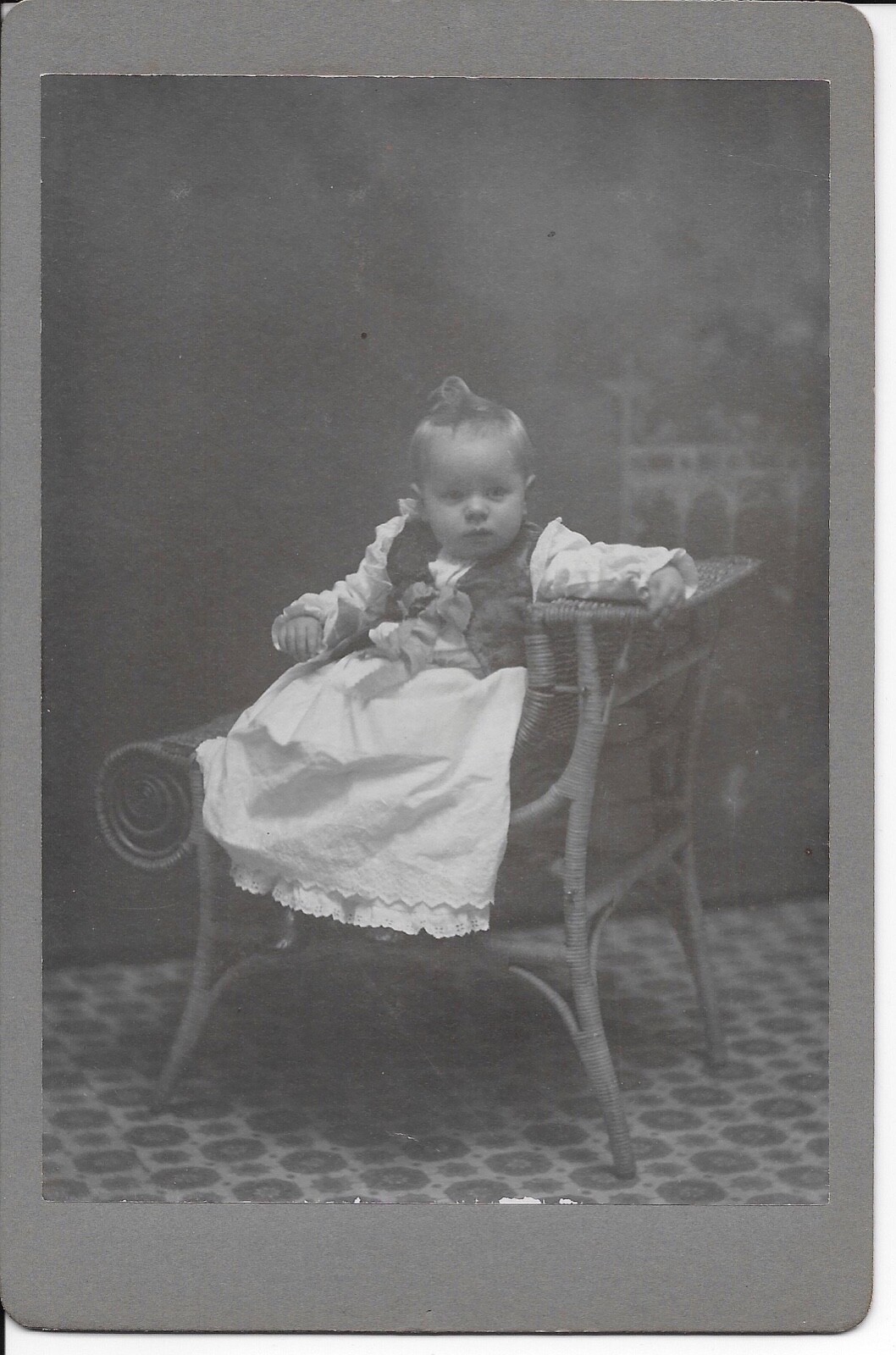 Antique 1880s Cabinet Card Photo Adorable Pretty Baby Eyelet Dress Curl Wicker