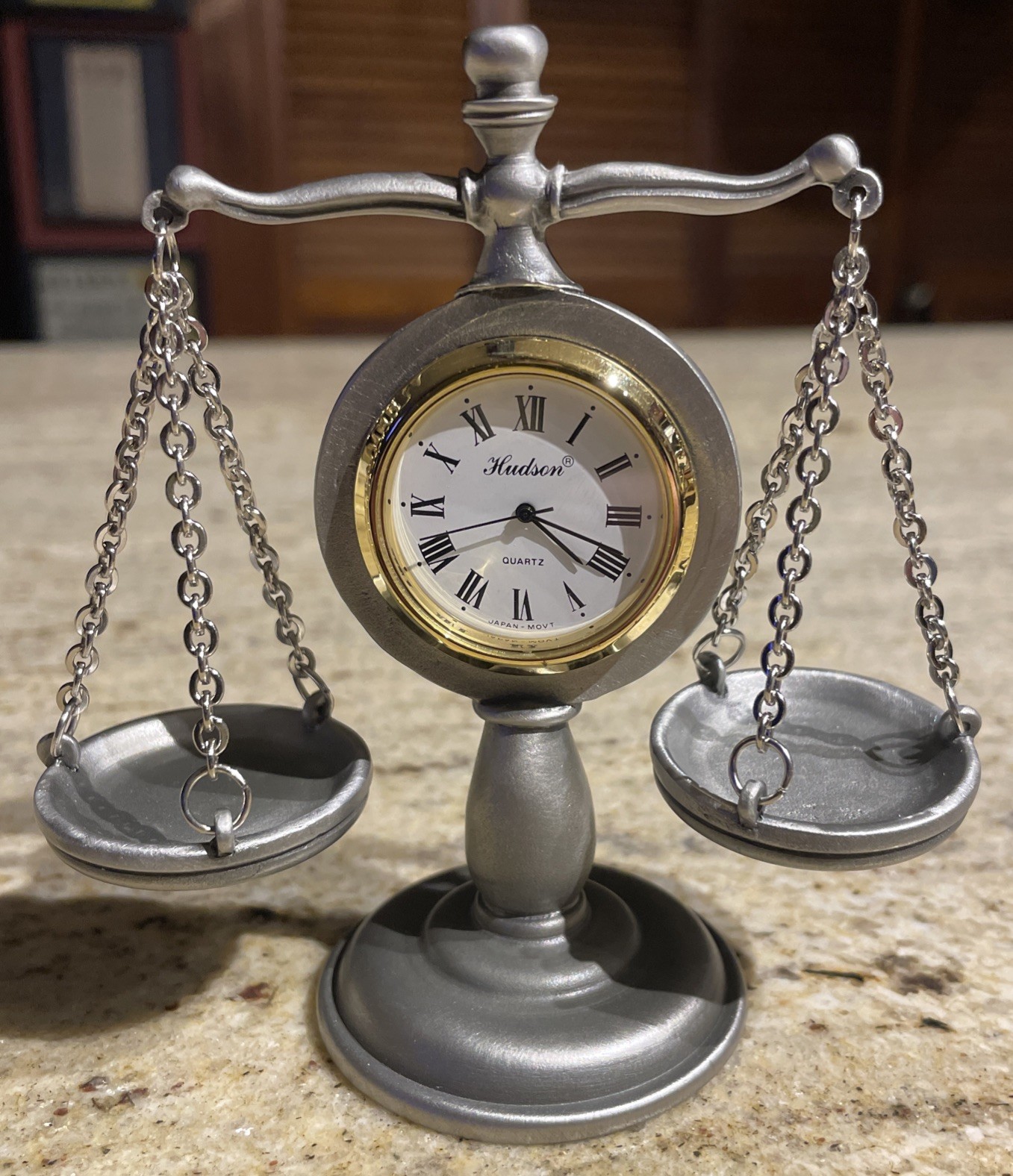 Hudson Fine Pewter SCALES OF JUSTICE Quartz Clock NOS #3609 NEW (4-1/2”)