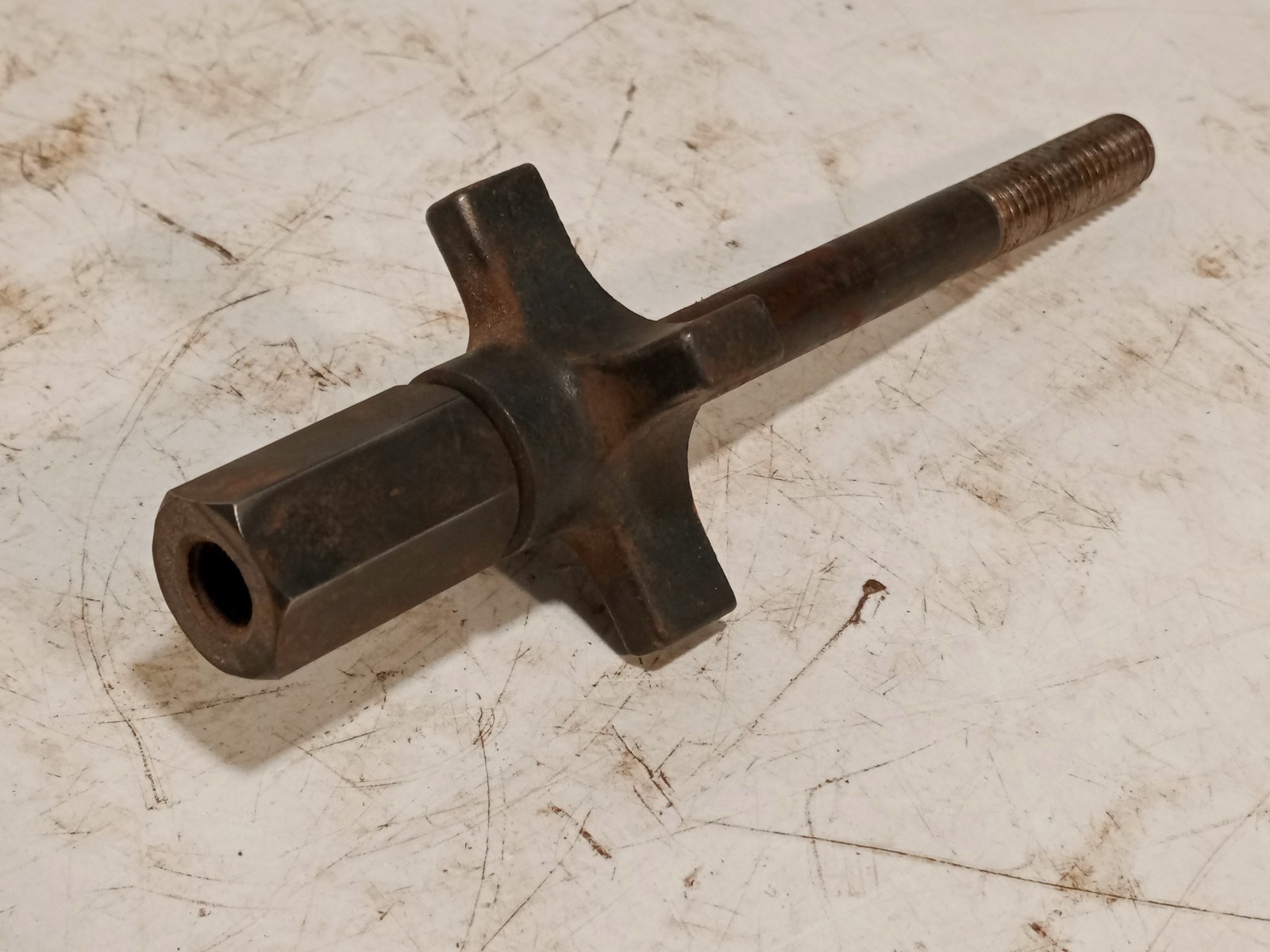 Unbranded threaded puller tool forged steel extractor as shown in pictures