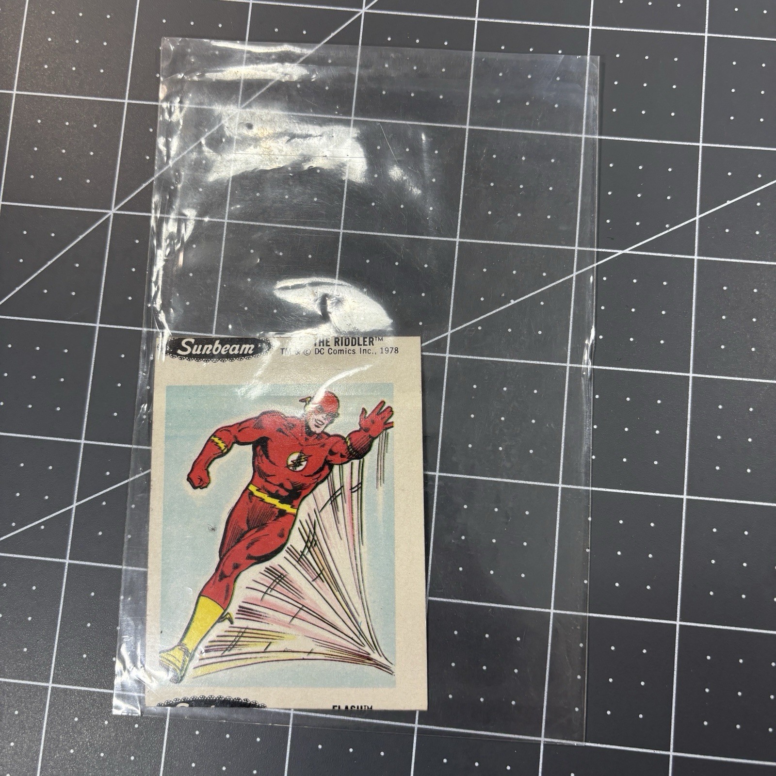 Vtg 1978 The Flash Sticker Sunbeam Bread Premium Decal Barry Allen DC Comics NEW