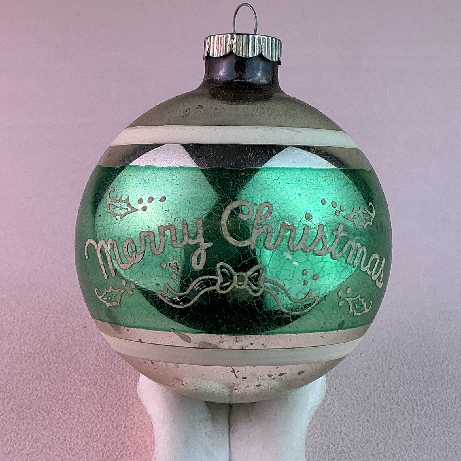 Vintage 1950’s Shiny Brite “MERRY CHRISTMAS” Wrap Around Stenciled Ornament