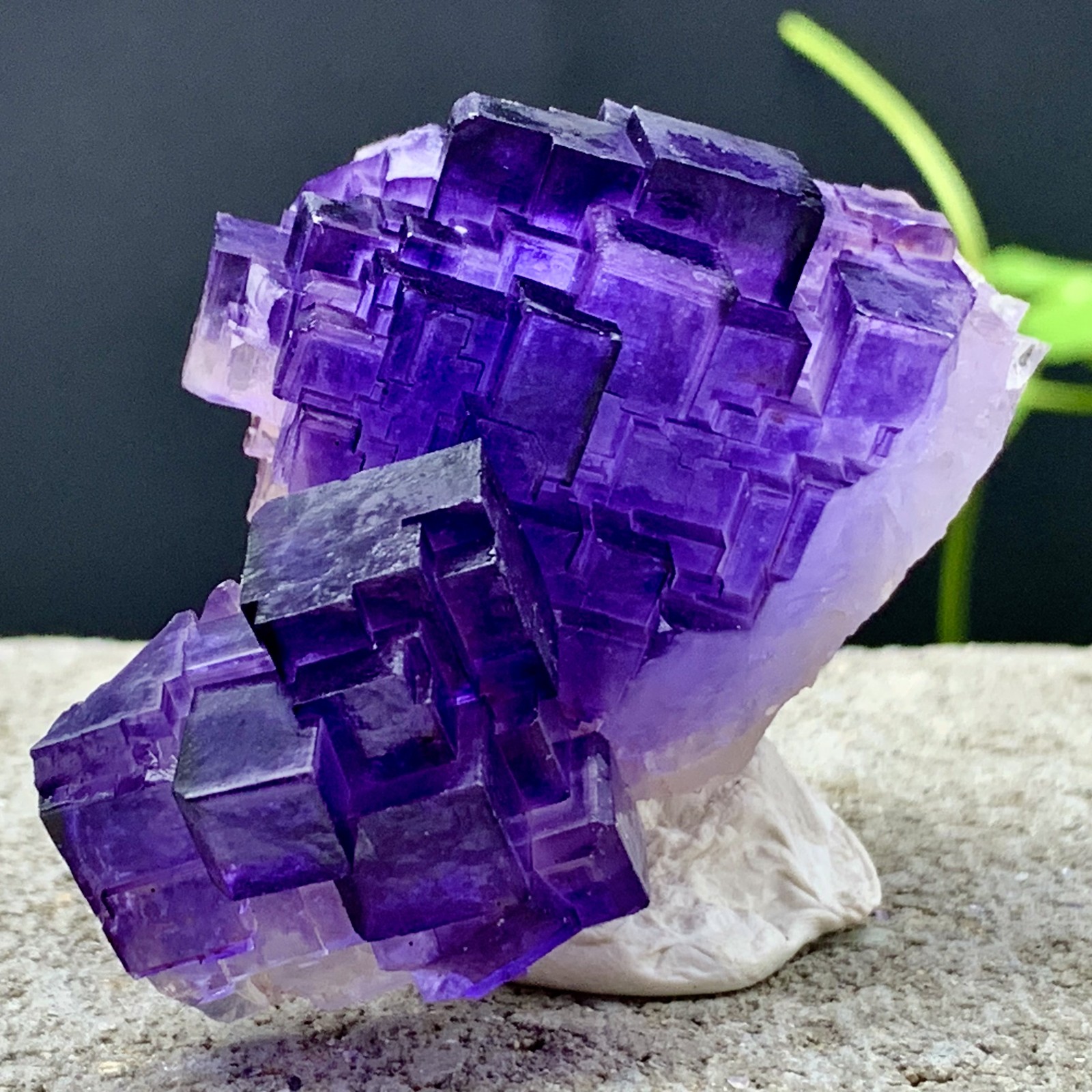 112G Natural purple, QR code fluorite, mineral specimen/China