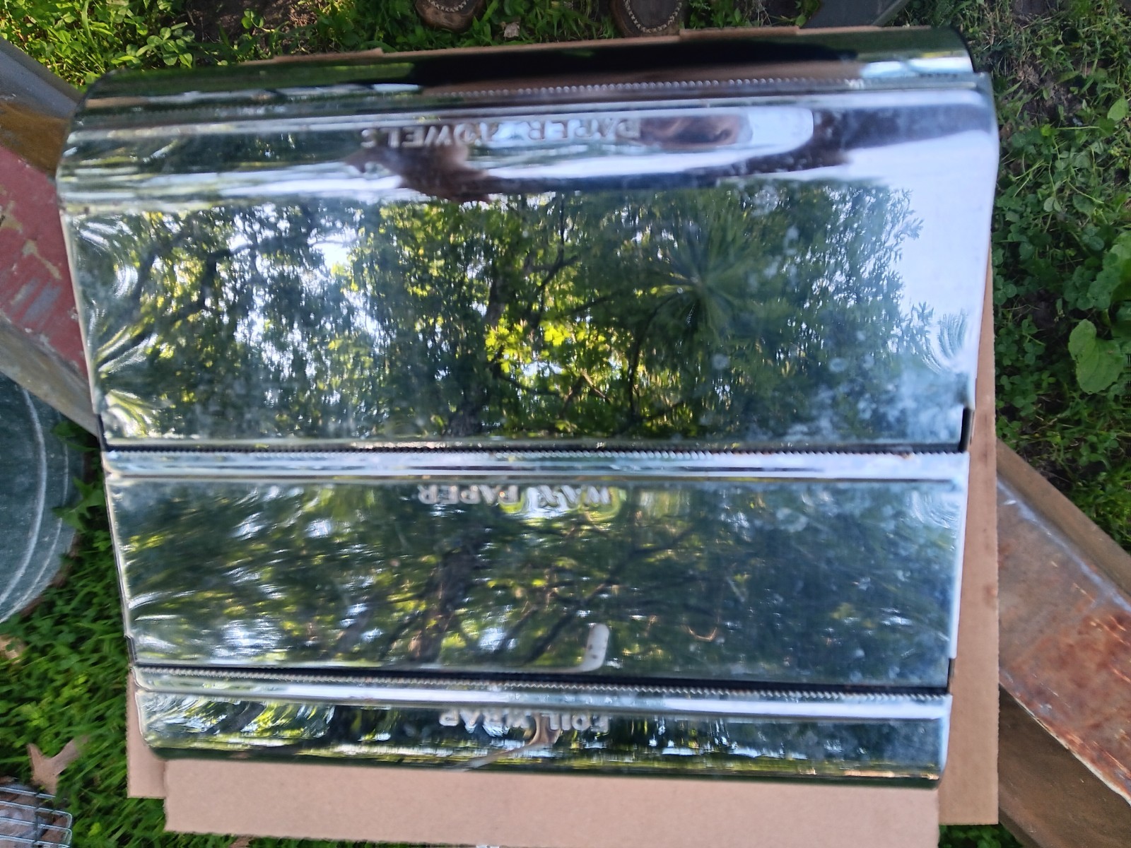 Vintage 50’s Garnerware Chrome Kitchen 3 compartment Wall Towel Dispenser.