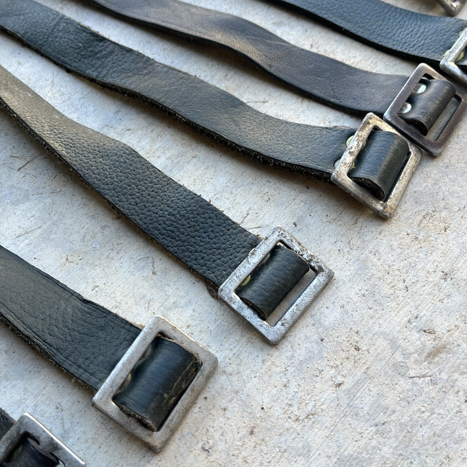 One (1) Issued WWII Finnish M91 M39 Original Leather Mosin Nagant Rifle Sling