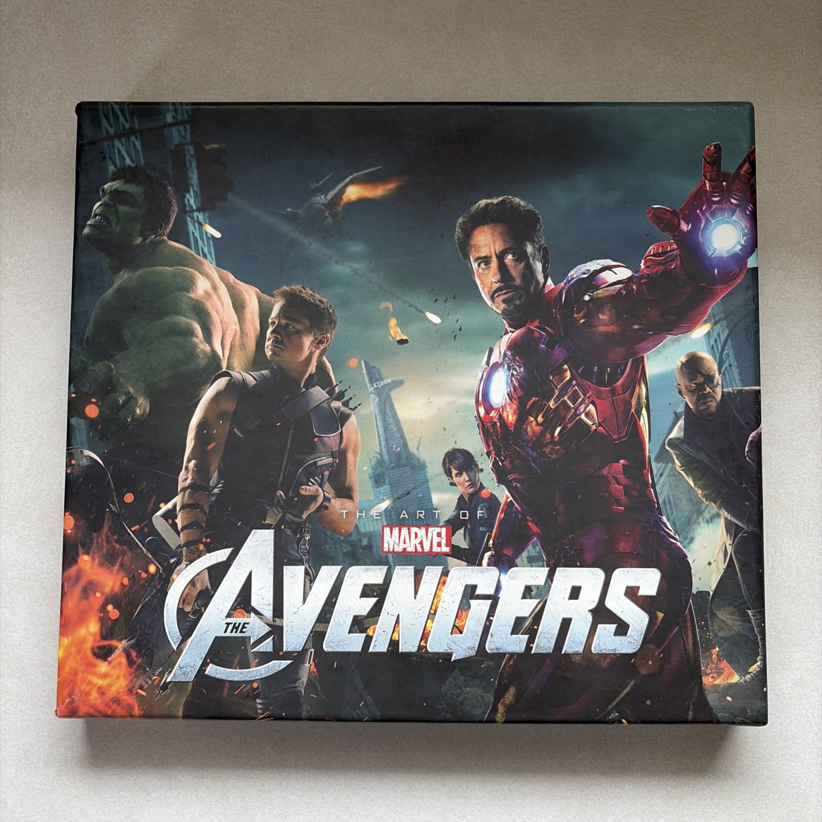 Marvel’s The Avengers The Art of the Movie 2012 Hardcover Book W/ Slipcover NM
