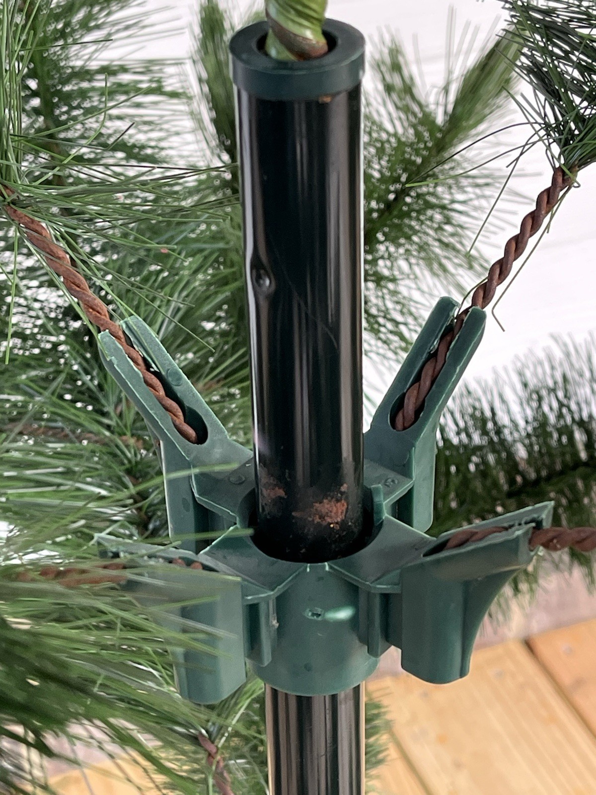 Vintage 1970s 6′ Scotch Pine Artificial Christmas American Tree Co Bottle Brush