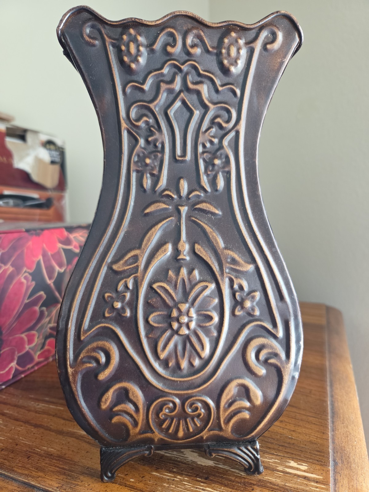 Vintage 10″ Dark Bronze Patina Metal Fan Vase – Baroque Embossed Floral…