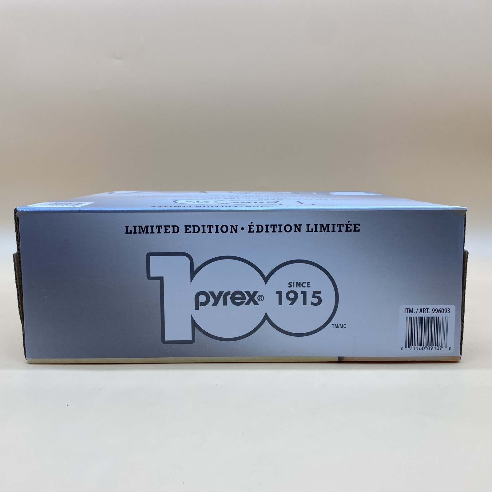 Pyrex 100 Years 3 Measuring Cups Set 1, 2, 4 CUP New Box Set
