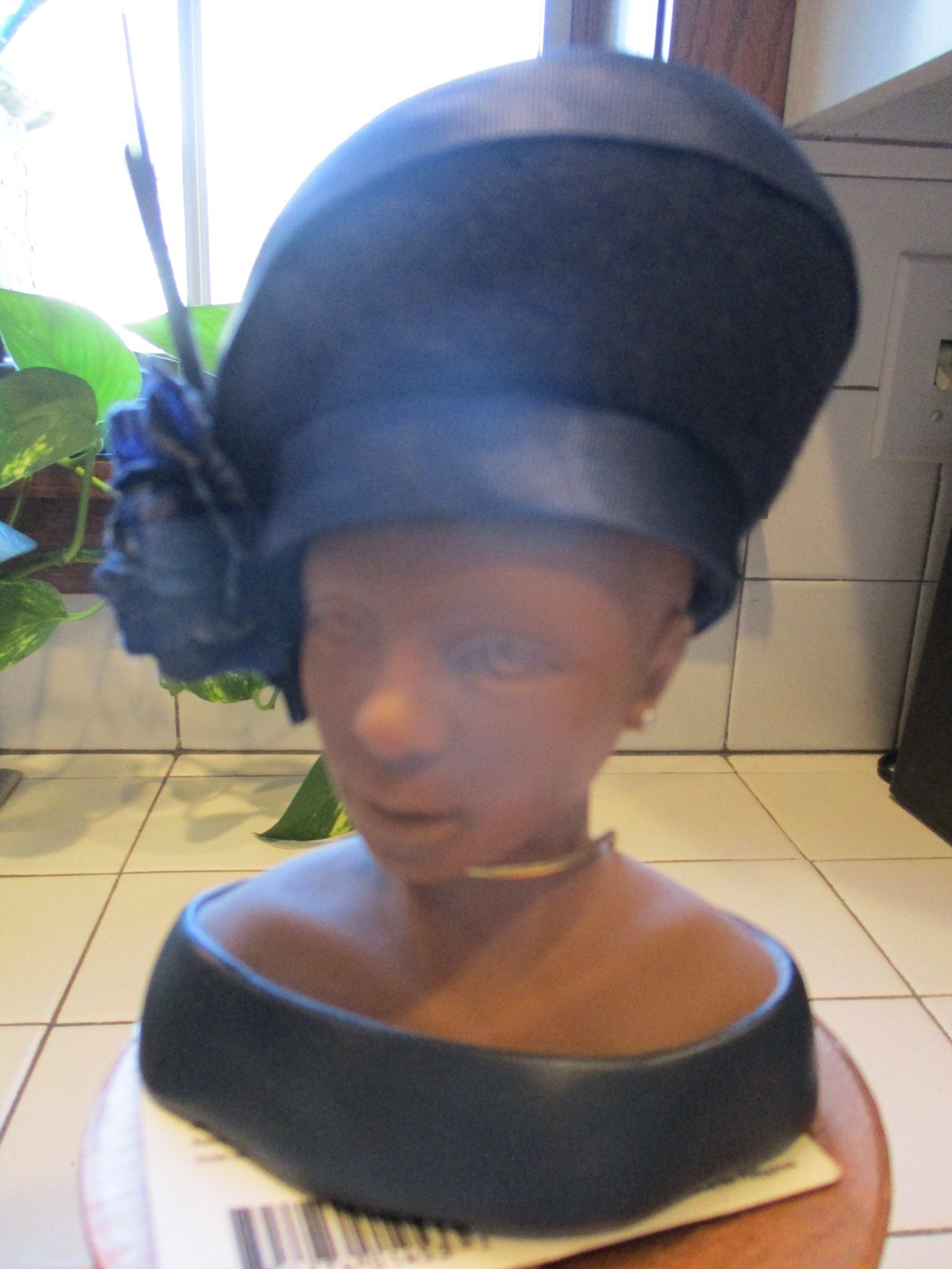 MINIATURE FASHION HATS BY HARRIET ROSEBUD & MANNEQUIN HEAD & HAT BOX NWT