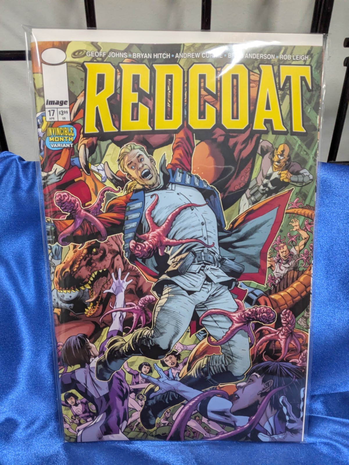 Redcoat #17 CVR D Bryan Hitch & Brad Anderson Invincible Team Up Variant.