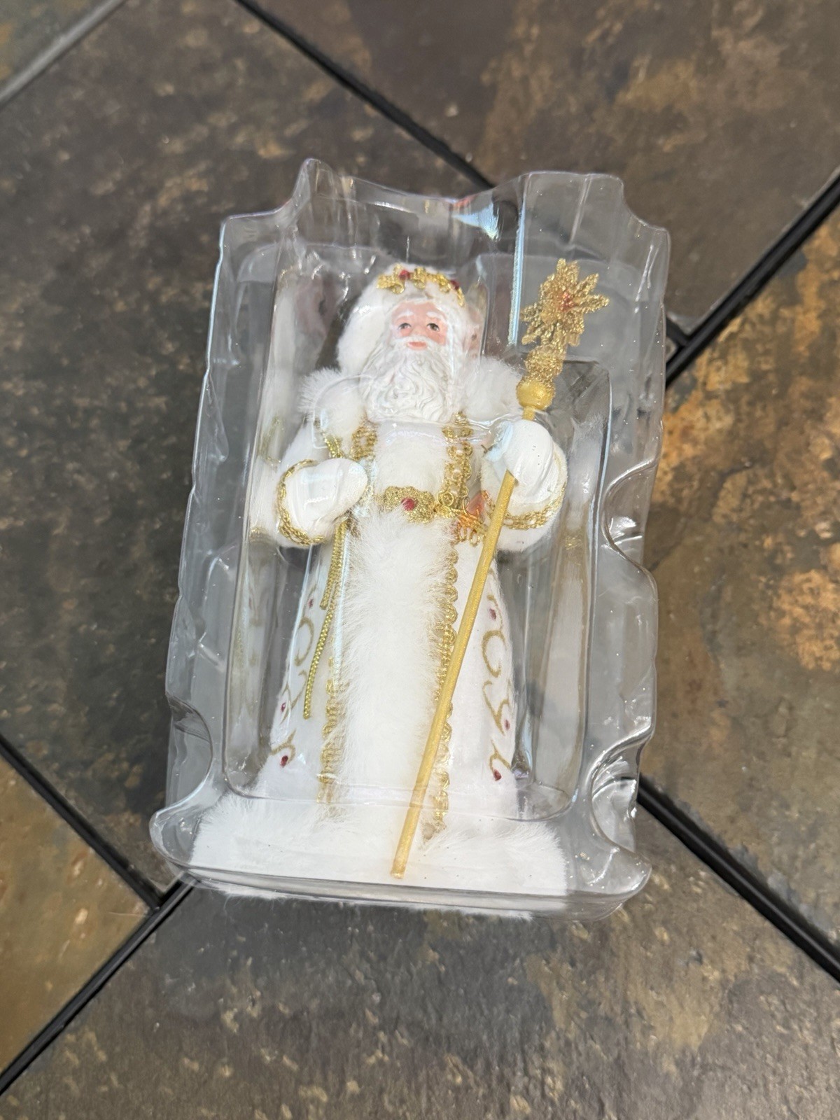 Hallmark Keepsake – Father Christmas – 22nd – 2025 **NEW / FREE SHIPPING**