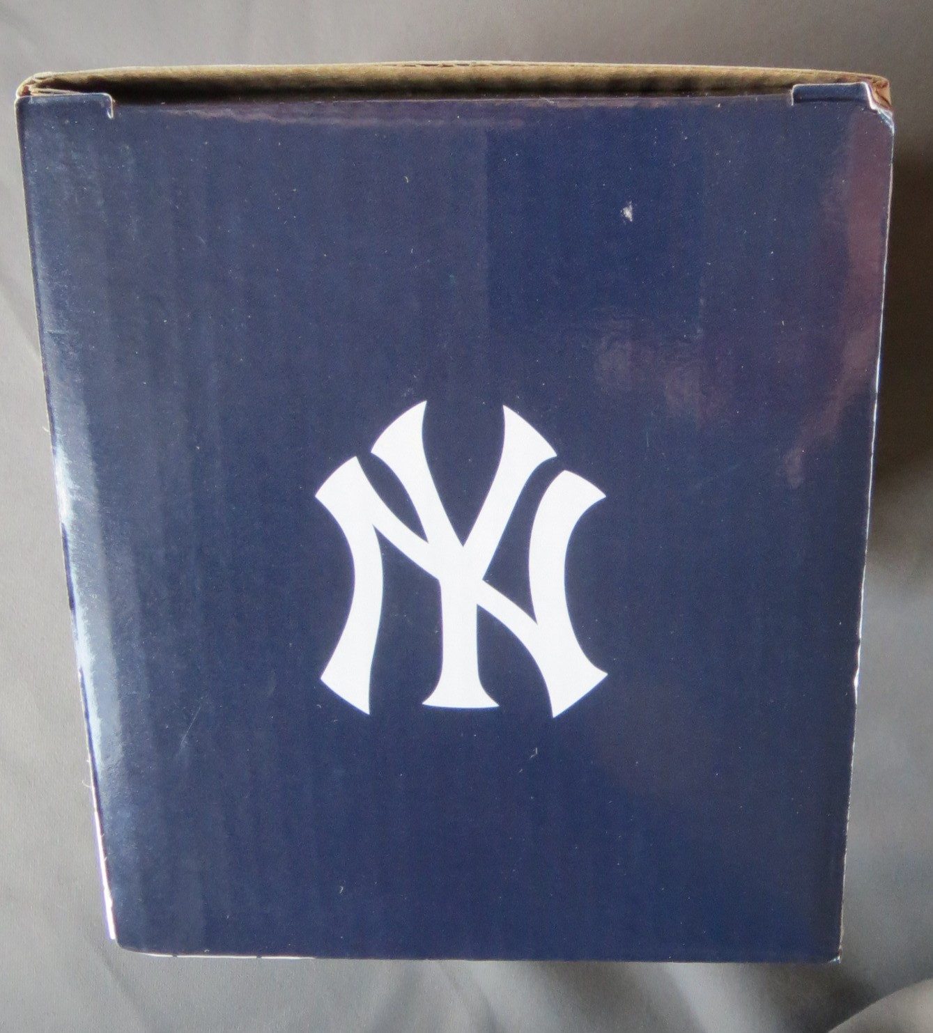 Billy Joel New York Yankees Piano Man Bobblehead SGA 7/11/2025 -BROKEN BOX