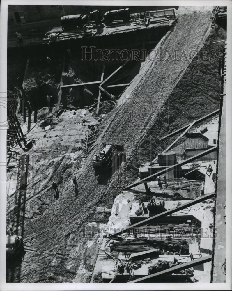 1960 Press Photo New Building Construction; The Milwaukee Journal – mja91669