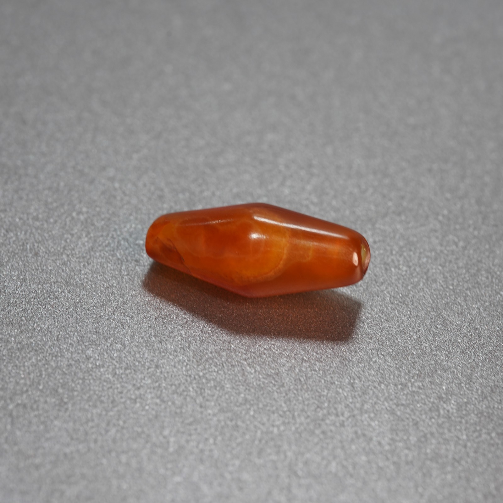 Vintage Agate Bead, Recommended for Collection, Antique Decor and DIY Craft 3.1g
