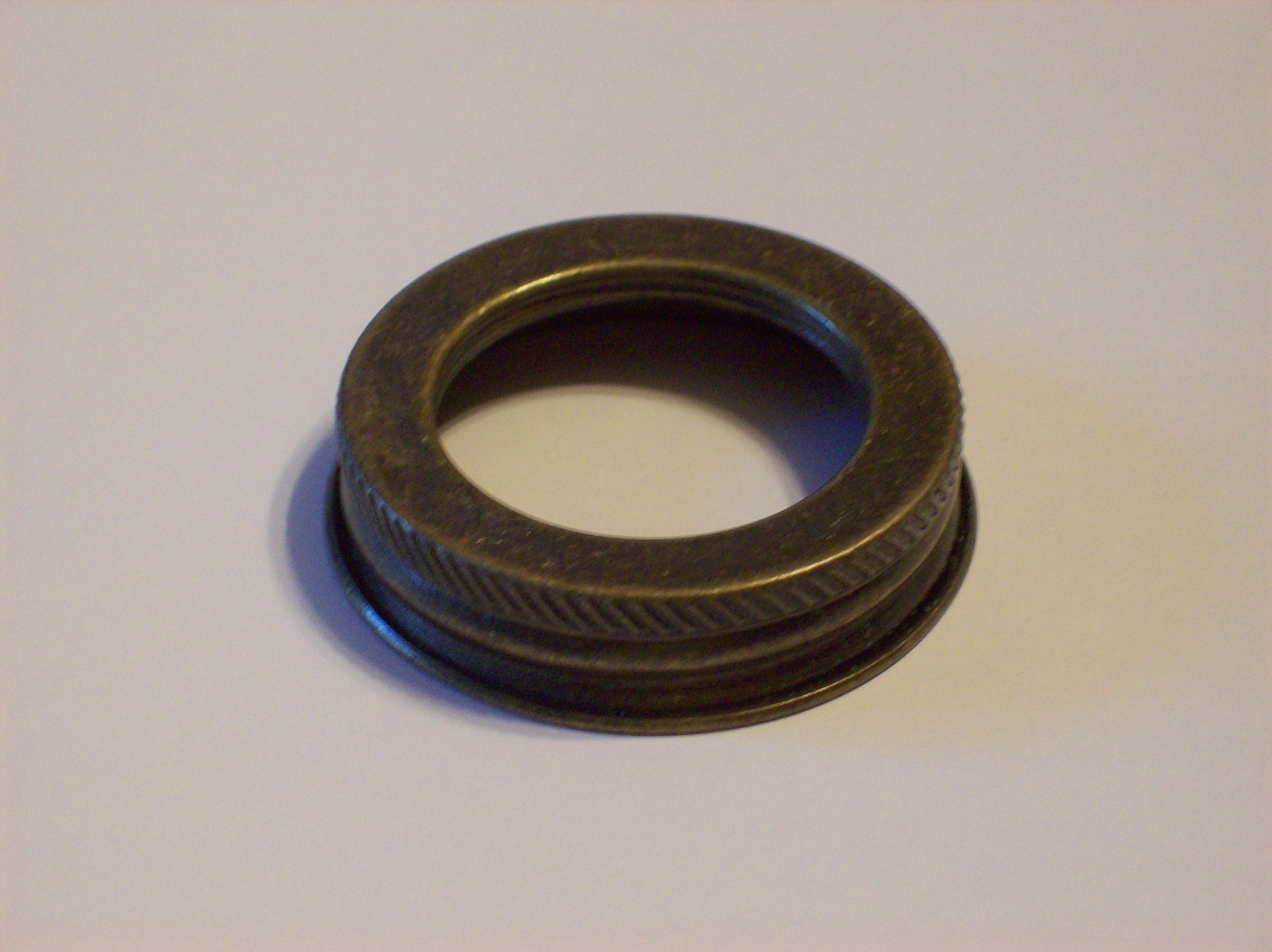 NO. 2 ANITQUE FINISH SCREW ON COLLAR FOR ANTIQUE FINISH BURNER NEW 2006J