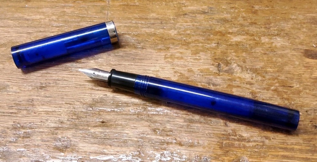 Vintage Blue Sheaffer Fountain Pen with Italic F Nib Made in USA Untested