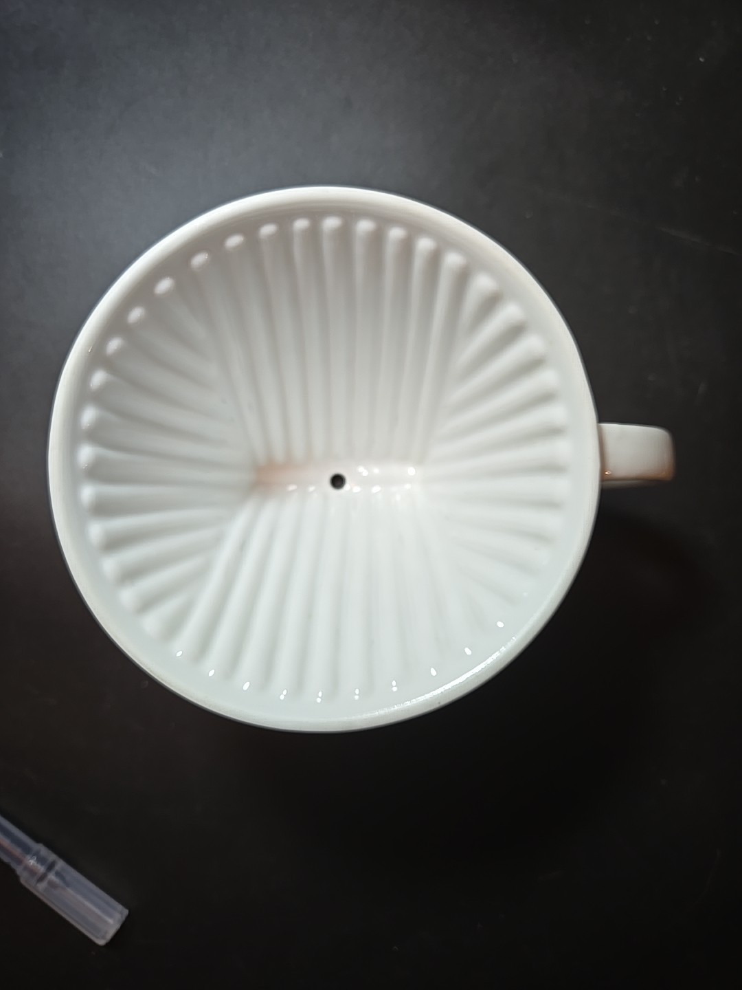 Starbucks Pour-Over Drip Filter Coffee Maker Ceramic Cone Brewer White
