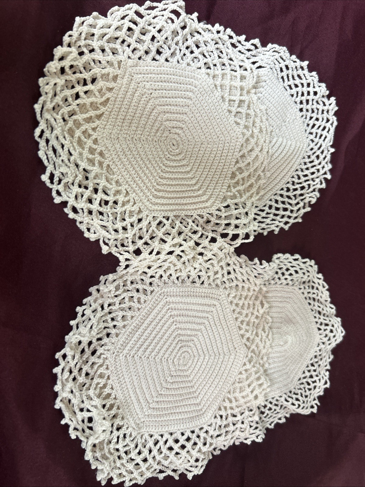 Lot Of 4 Off-white Vintage Doilies 2 Round And 2 Oblong
