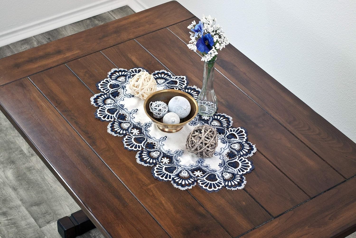 LINENS Art and Things Lace Table Runner Blue Navy and White European Large