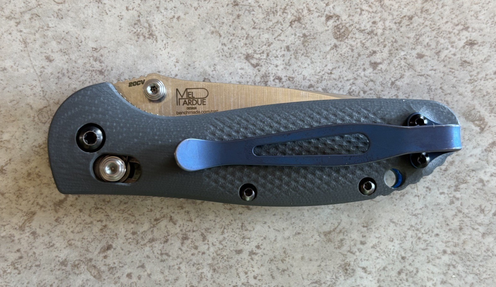 Benchmade Mini Griptilian 556-1 Gray G10 & 20CV