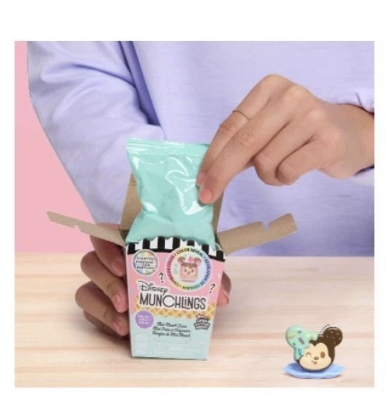 Disney Munchlings Mini Munch Duos Series 1 Mystery Box 7 Packs Counter Display
