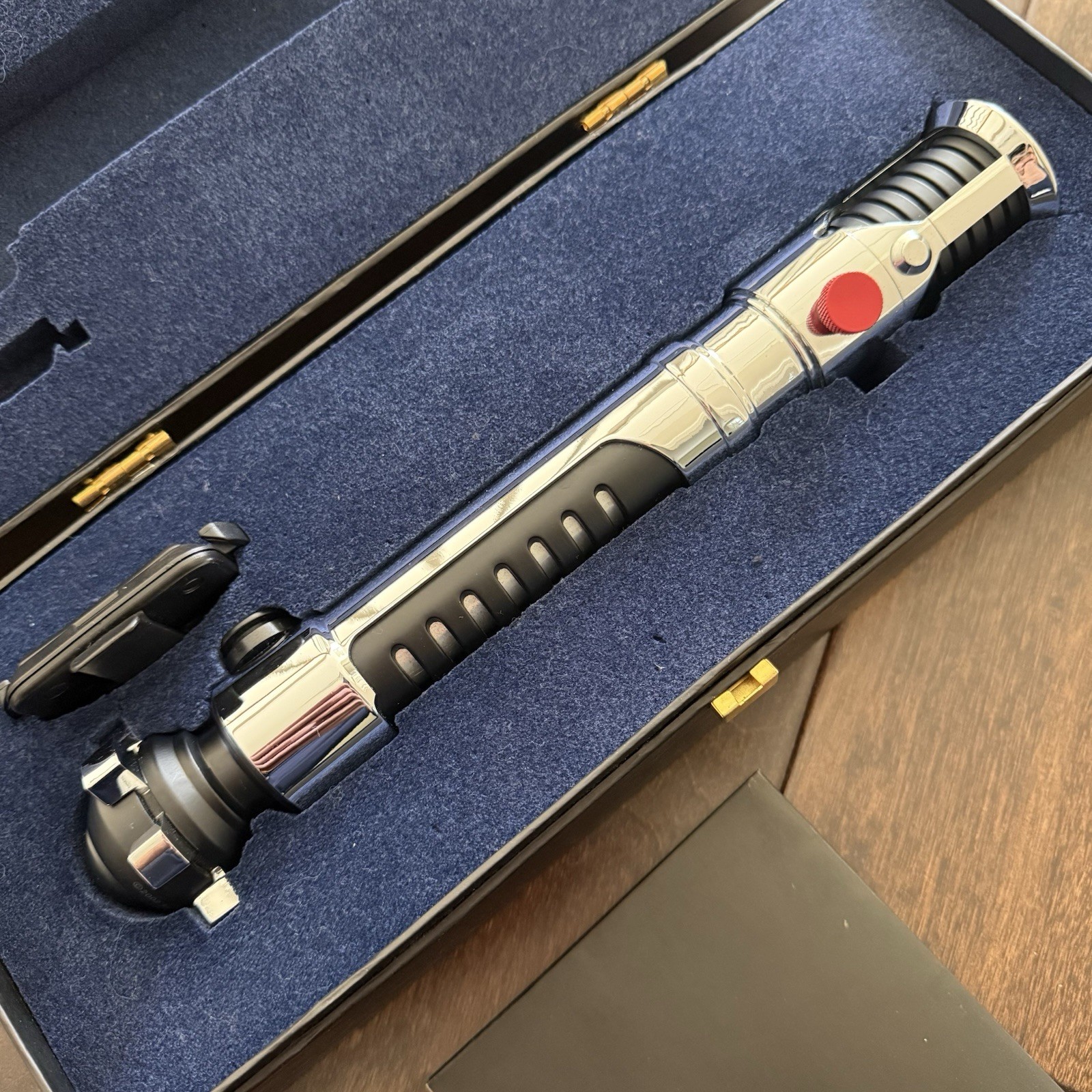 MASTER REPLICAS Obi-Wan Kenobi Lightsaber ATTACK OF THE CLONES Official Prop