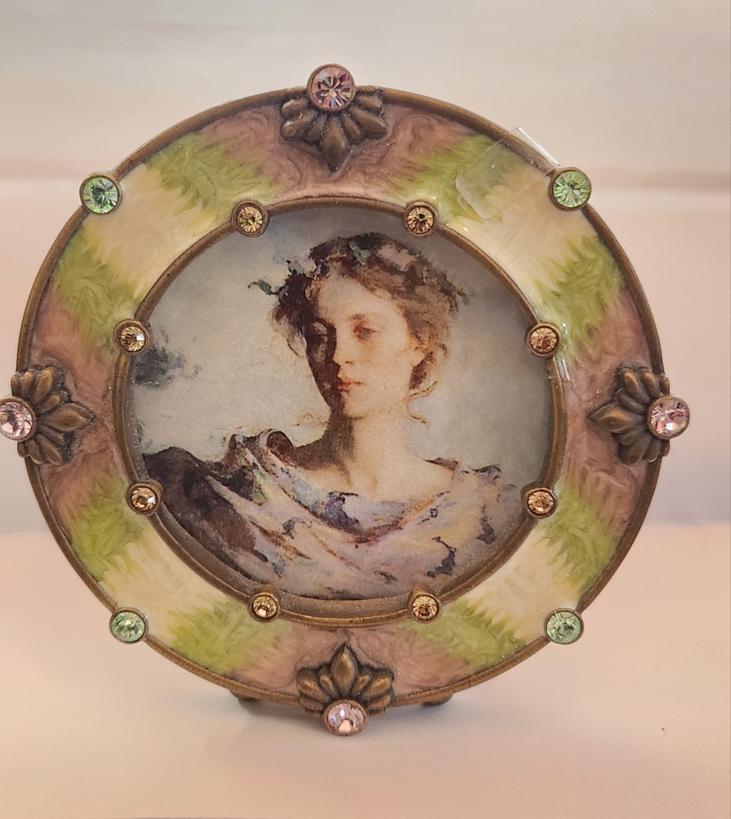 Jay Strongwater Enamel 2 1/8”D Photo Frame Picture Portrait 3.25”diam 3 3/8”T