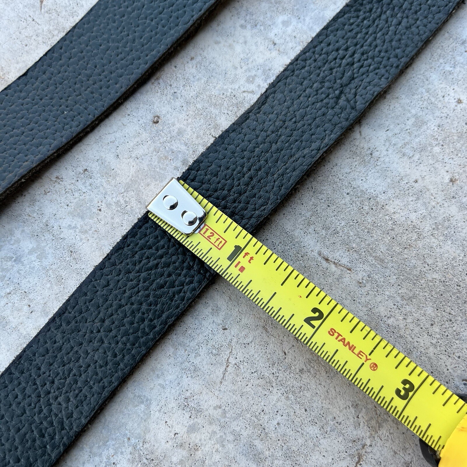 One (1) Issued WWII Finnish M91 M39 Original Leather Mosin Nagant Rifle Sling