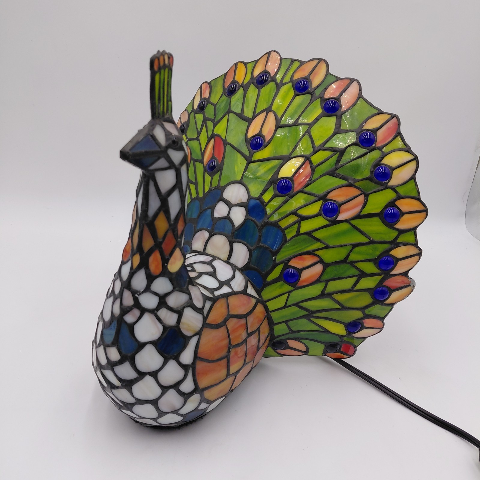 Vtg Tiffany Style Peacock Stained Glass Accent Lamp Light Mosaic Eclectic Read