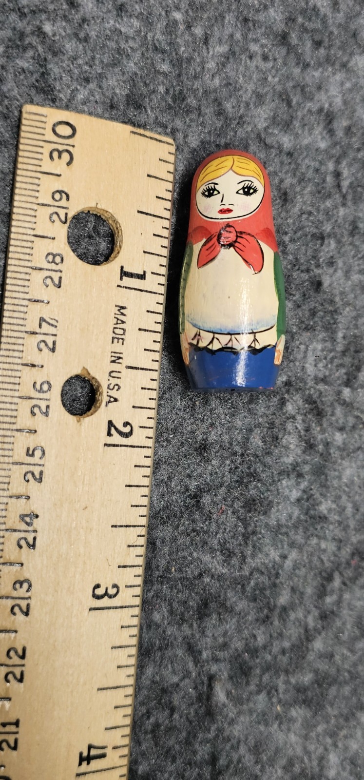 Vintage Russian Wooden Hand Painted 5 Nesting Dolls Fun Stacking Blonde Girl