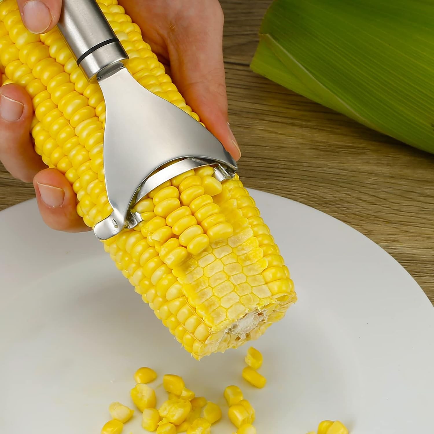 Practical handy gadget for daily kitchen food processing