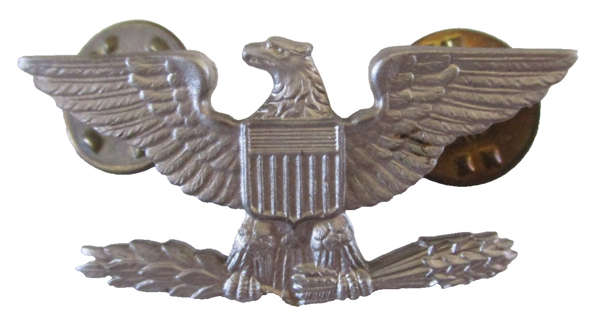 Vietnam 1967 – 1973 era Colonel COL Rank Insignia Silver Filled KREW Badge Pin