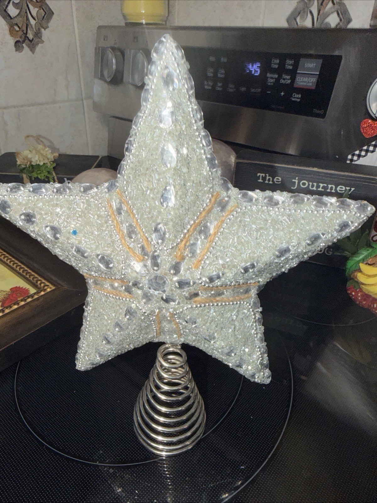 Tree topper Sequence