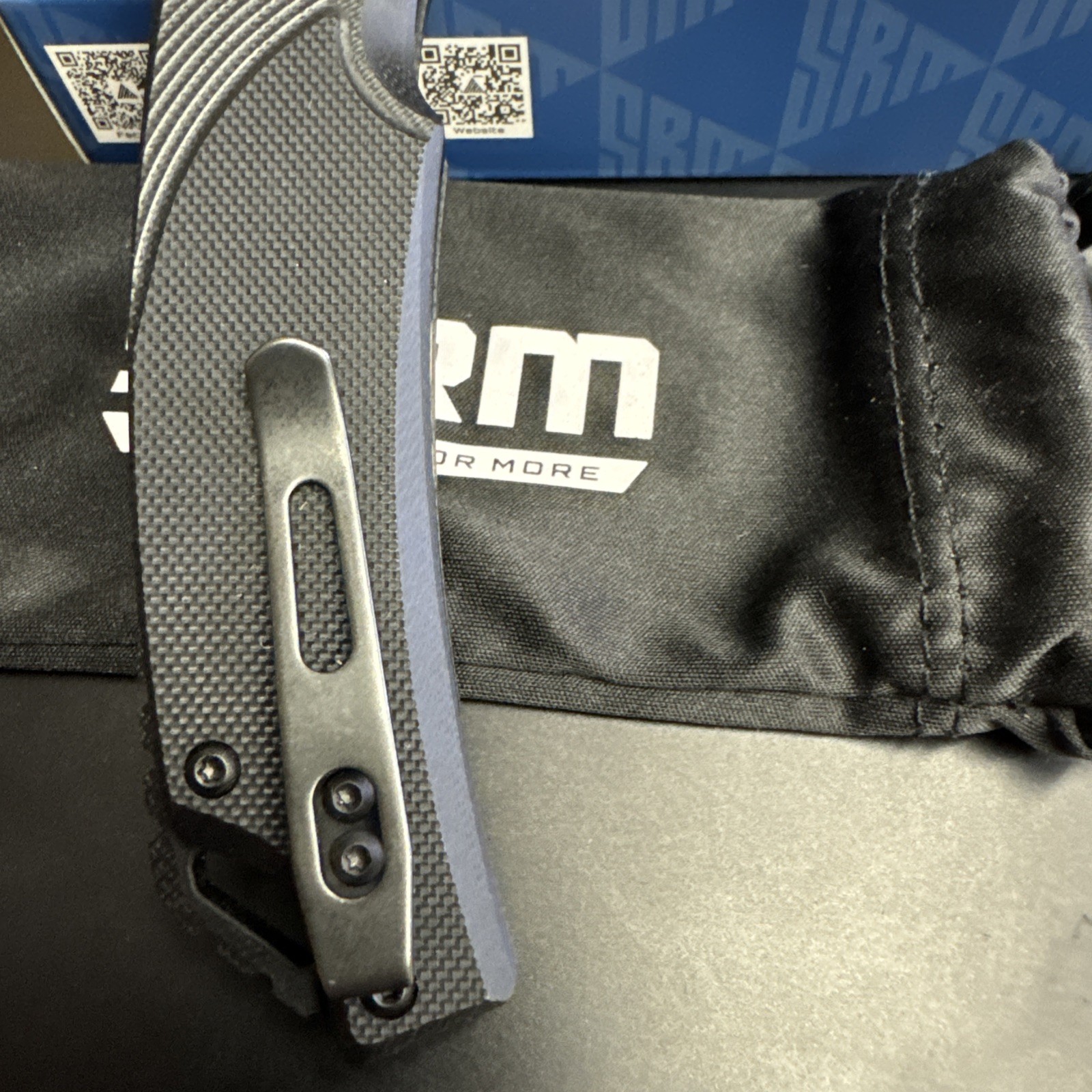 SRM 9201-GB D2 Pocketknife Black Plain Edge Folding Knife Original