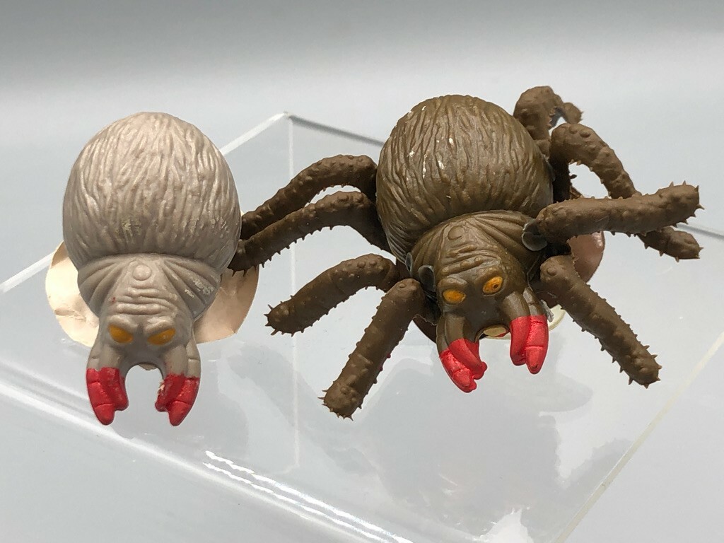 1990 Unopened Full TOPPS Co SPIDER Insect BUG Vintage CANDY CONTAINER