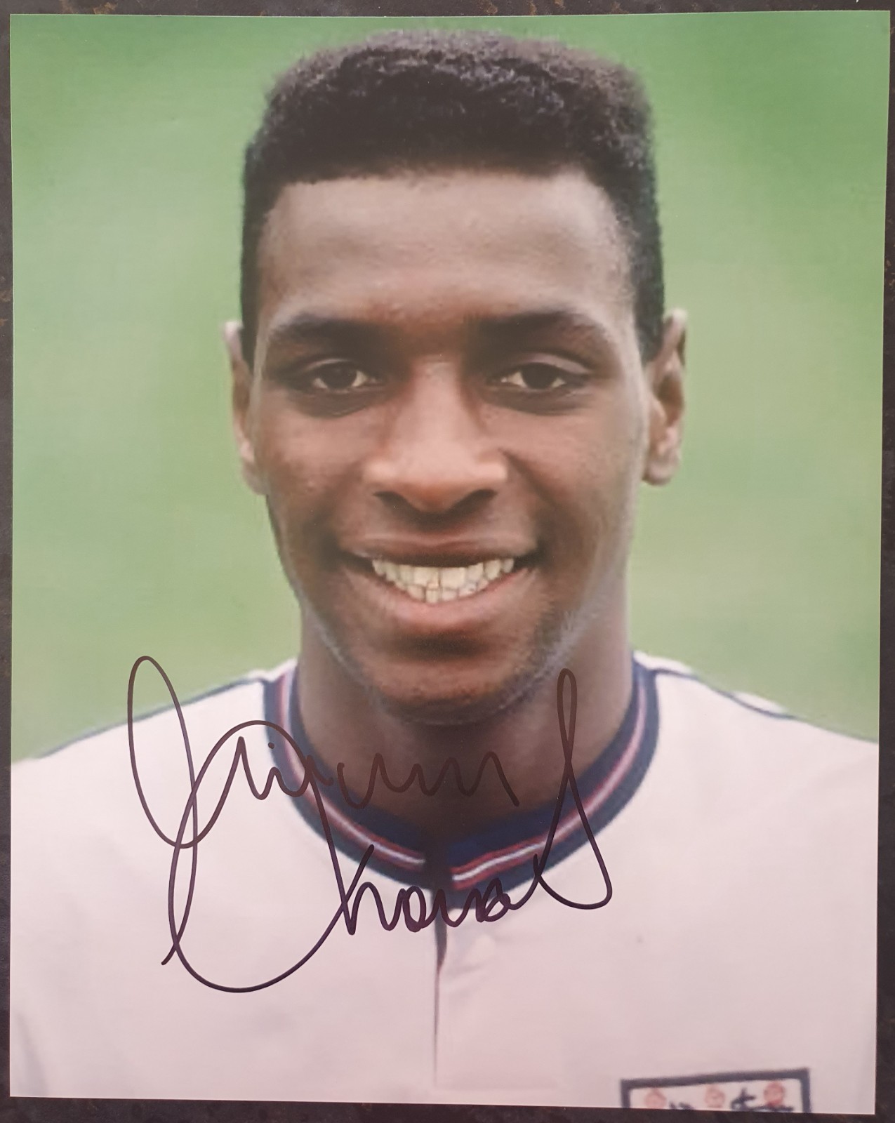 MITCHELL THOMAS – Signed 10×8 Photograph – SPORT – FOOTBALL – ENGLAND