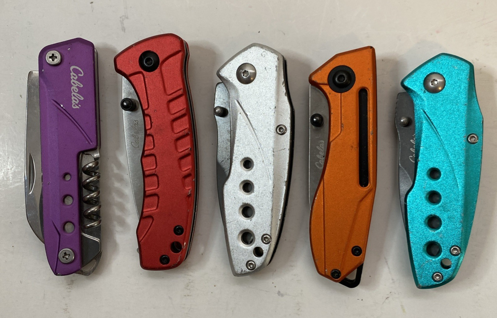 Cabela’s Knife Lot of 5 – Multi-color Pocket Knives