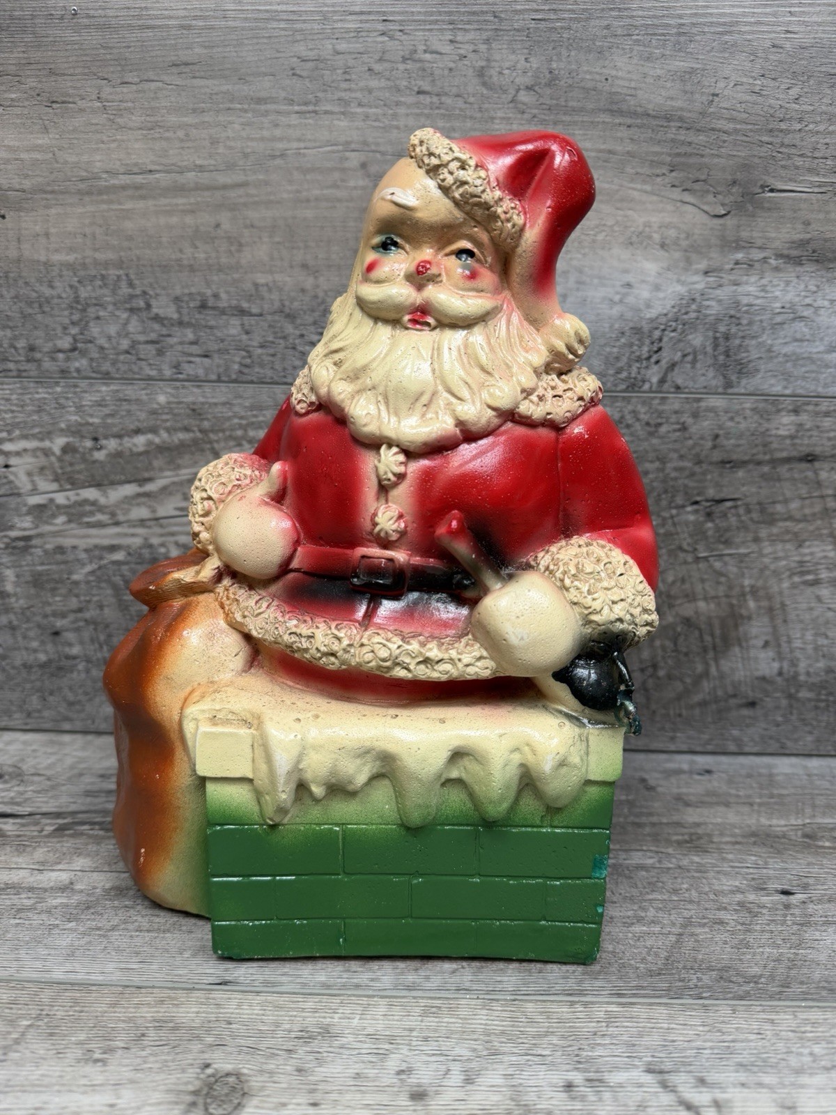 Vintage Christmas MCM Chalkware Santa Claus In Chimney Coin Bank 10.5″ Retro