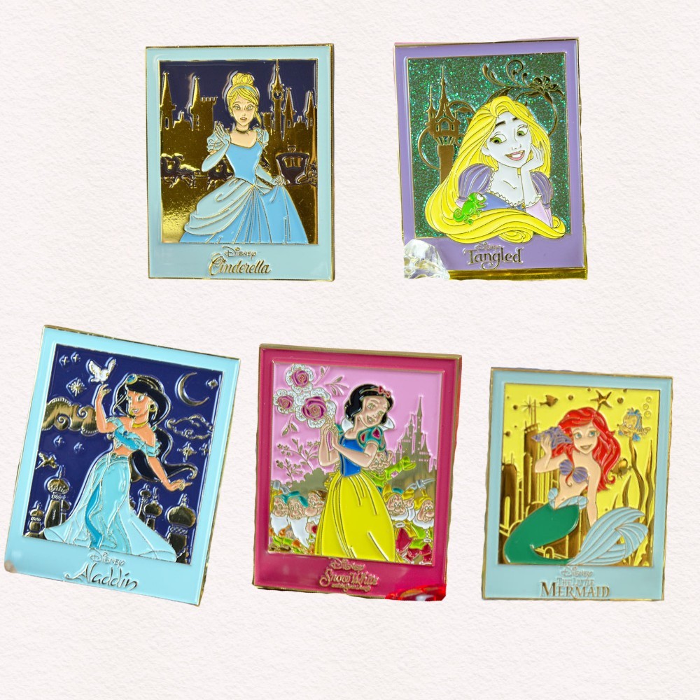 Disney Princess Pin Set of 5 Standing Rapunzel Ariel Cinderella SnowWhite Jasmin