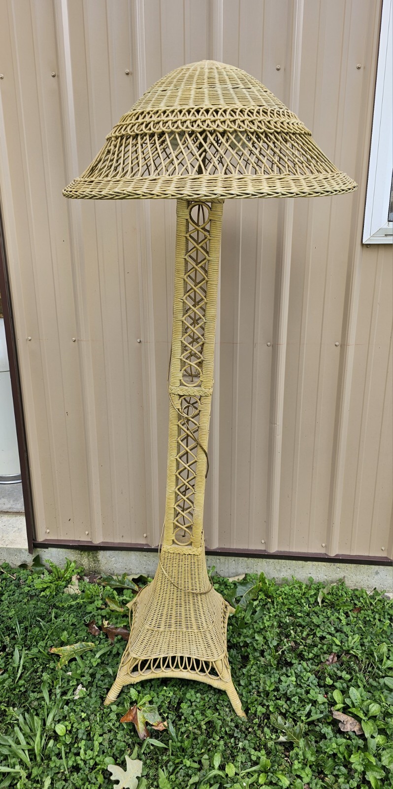 Rare Wakefield Style Eiffel Tower Triple Socket Wicker Floor Lamp with Shade