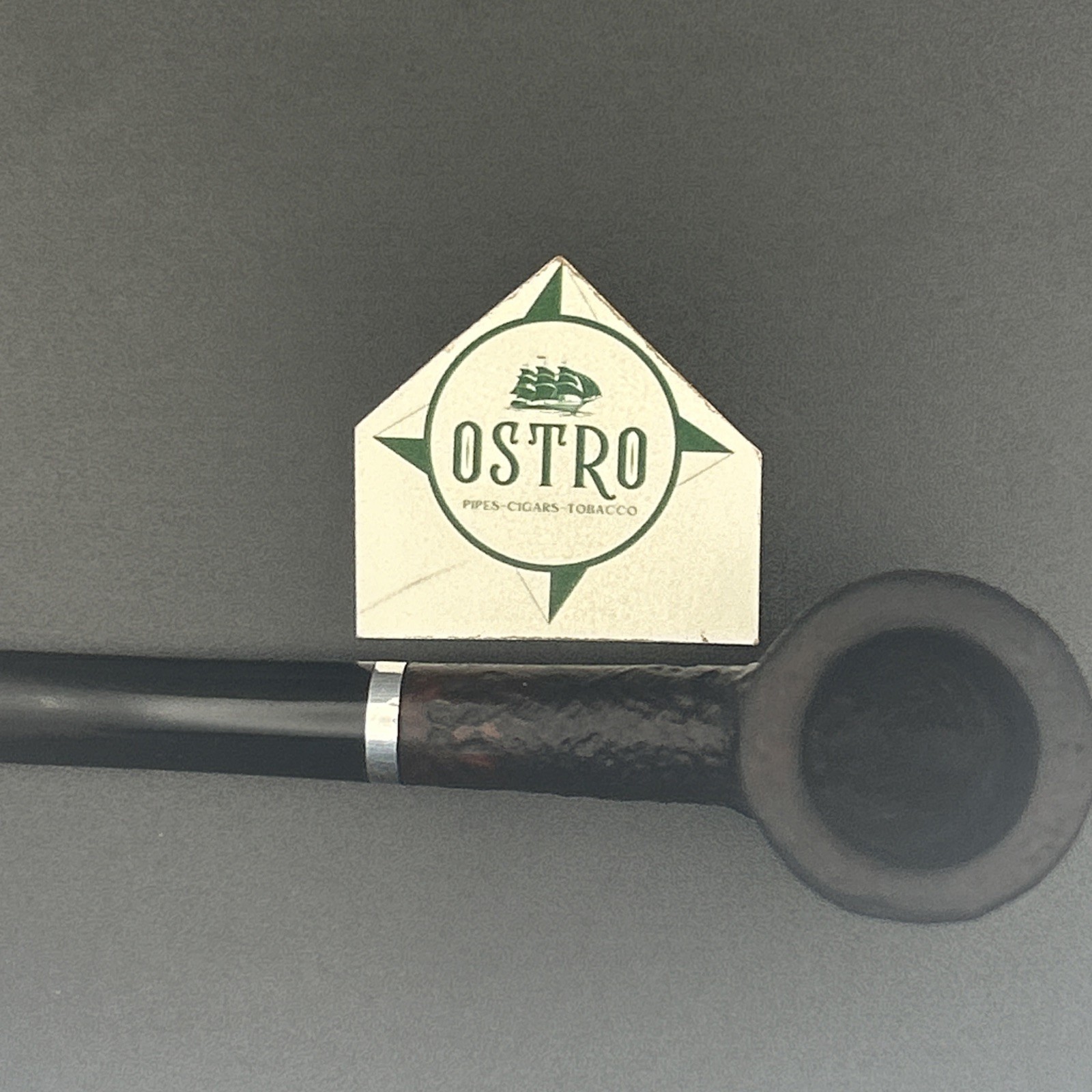 Medico, Varsity, Select Briar, Sandblasted Dublin / Prince, Vintage Estate Pipe