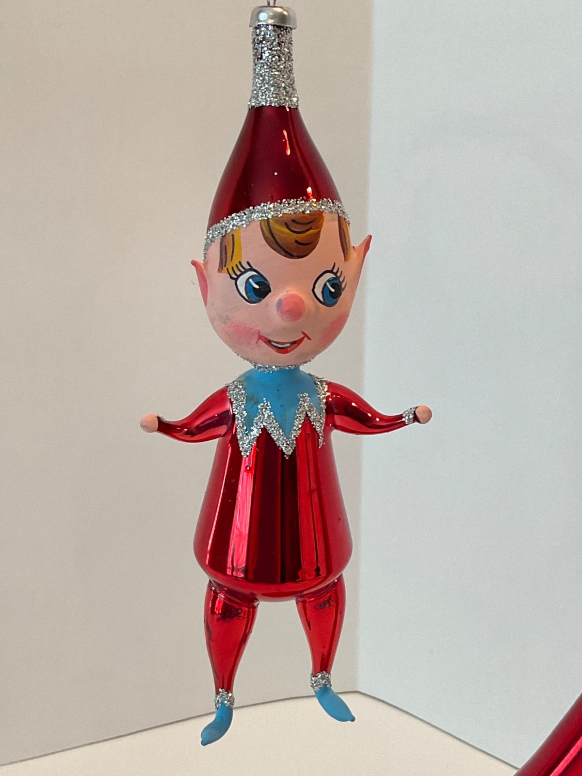 Vintage De Carlini Glass Christmas Ornament ELF BOY Red Suit 6.5” Made in Italy