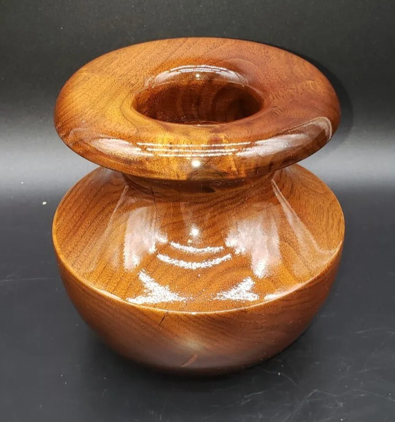 Studio Art Single Piece Wood Vase Hand Turned Shiny Glossy Signed 2005 9″ Tall