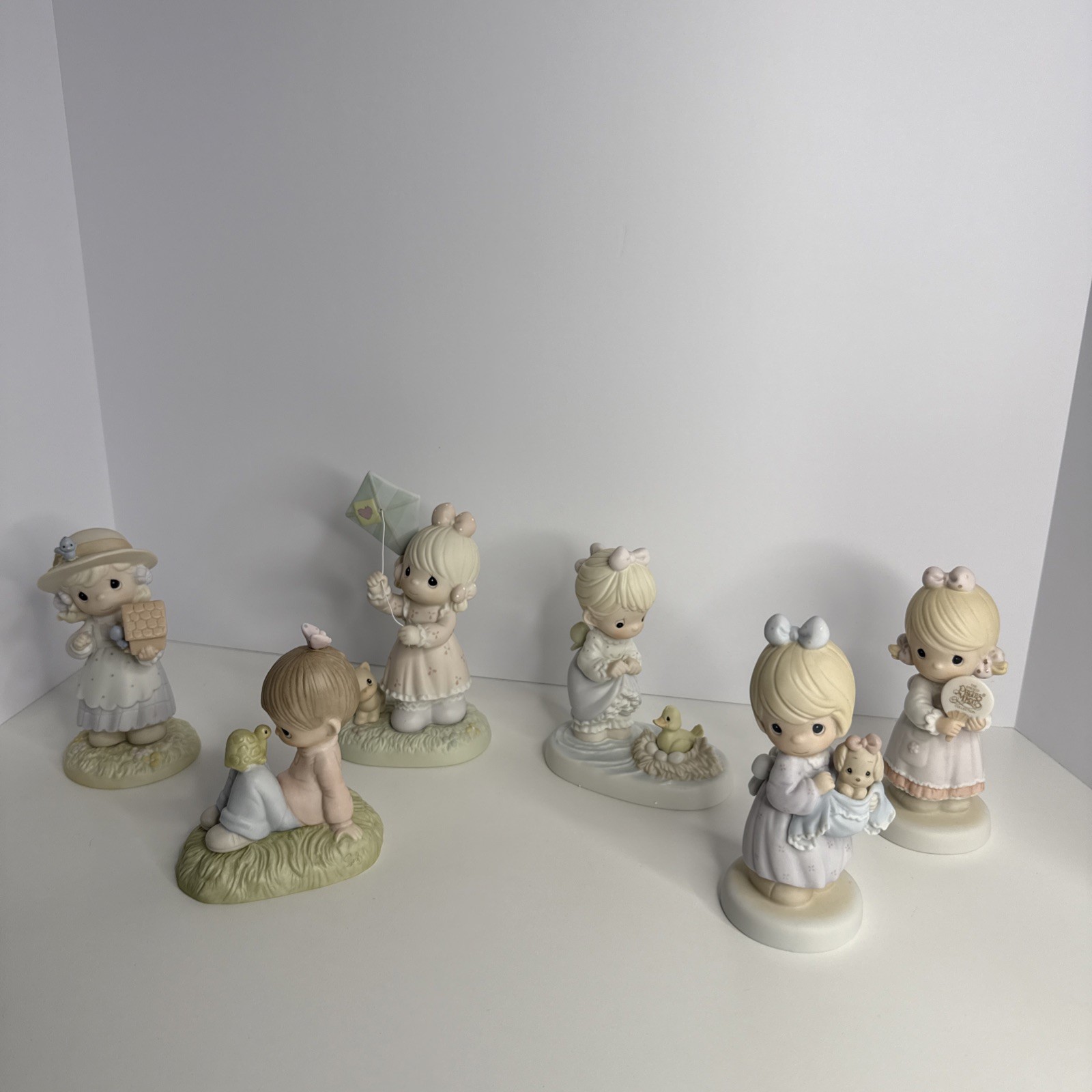 Precious Moments Figurines Limited Edition Lot Of 6 Vintage 90s Love Is Kind