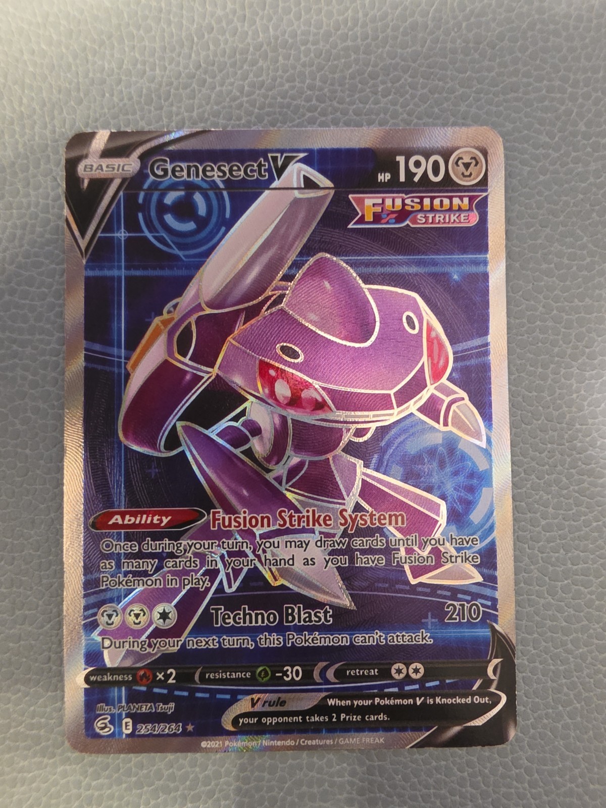 Pokemon TCG Fusion Strike Genesect v Ultra Rare Card 254/264