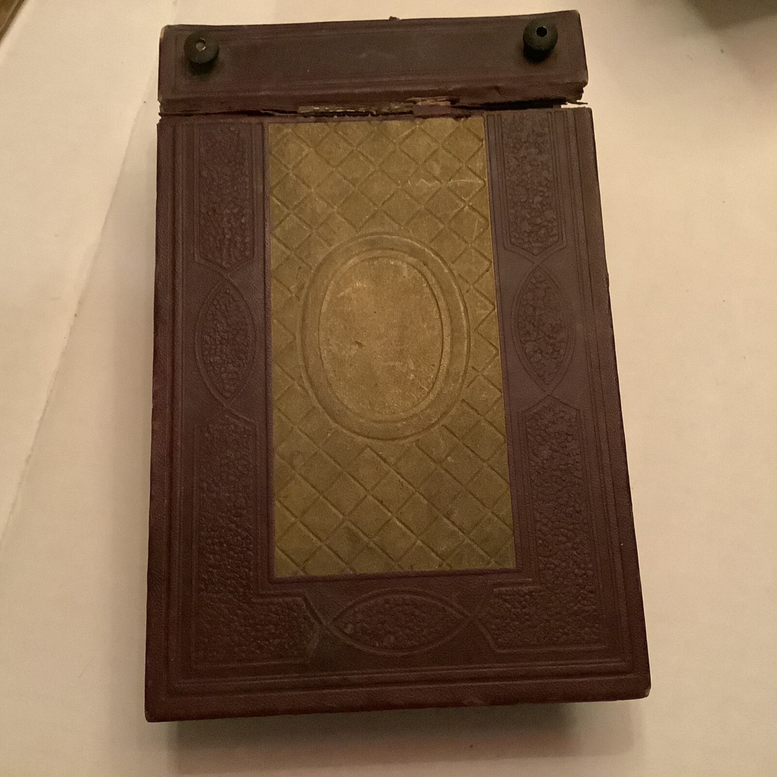 Vintage Remindo Desk Calendar, 1941, 7 1/2” x 4 3/4”`x 2 1/2”