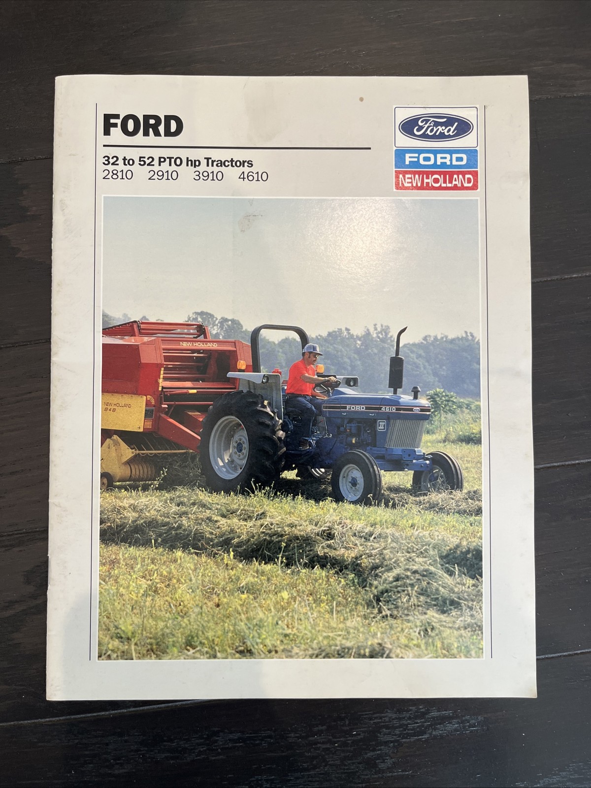 Ford 2610 2910 3910 4610 32-52HP Tractor Sales Brochure Literature 31281050 1989