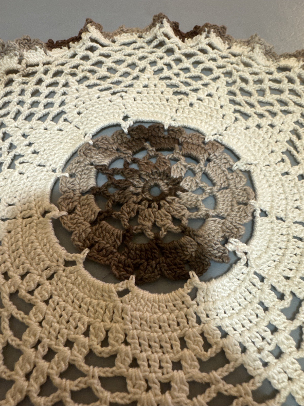 LOVELY DELICATE HANDMADE CROCHETED SMALL ROUND DOILY!