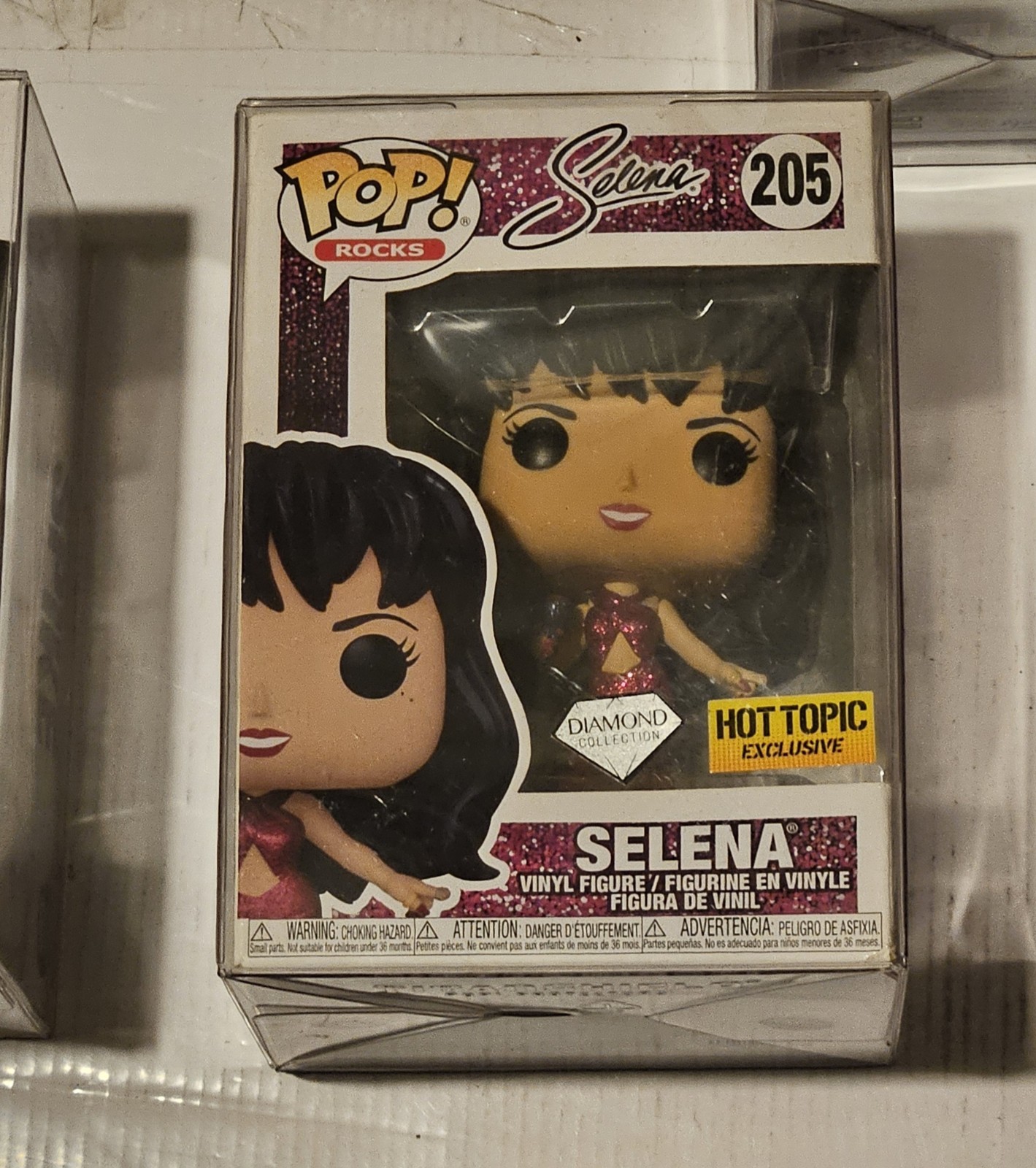 Funko Pop! Vinyl: Selena (Diamond Glitter) – Hot Topic (Exclusive) #205