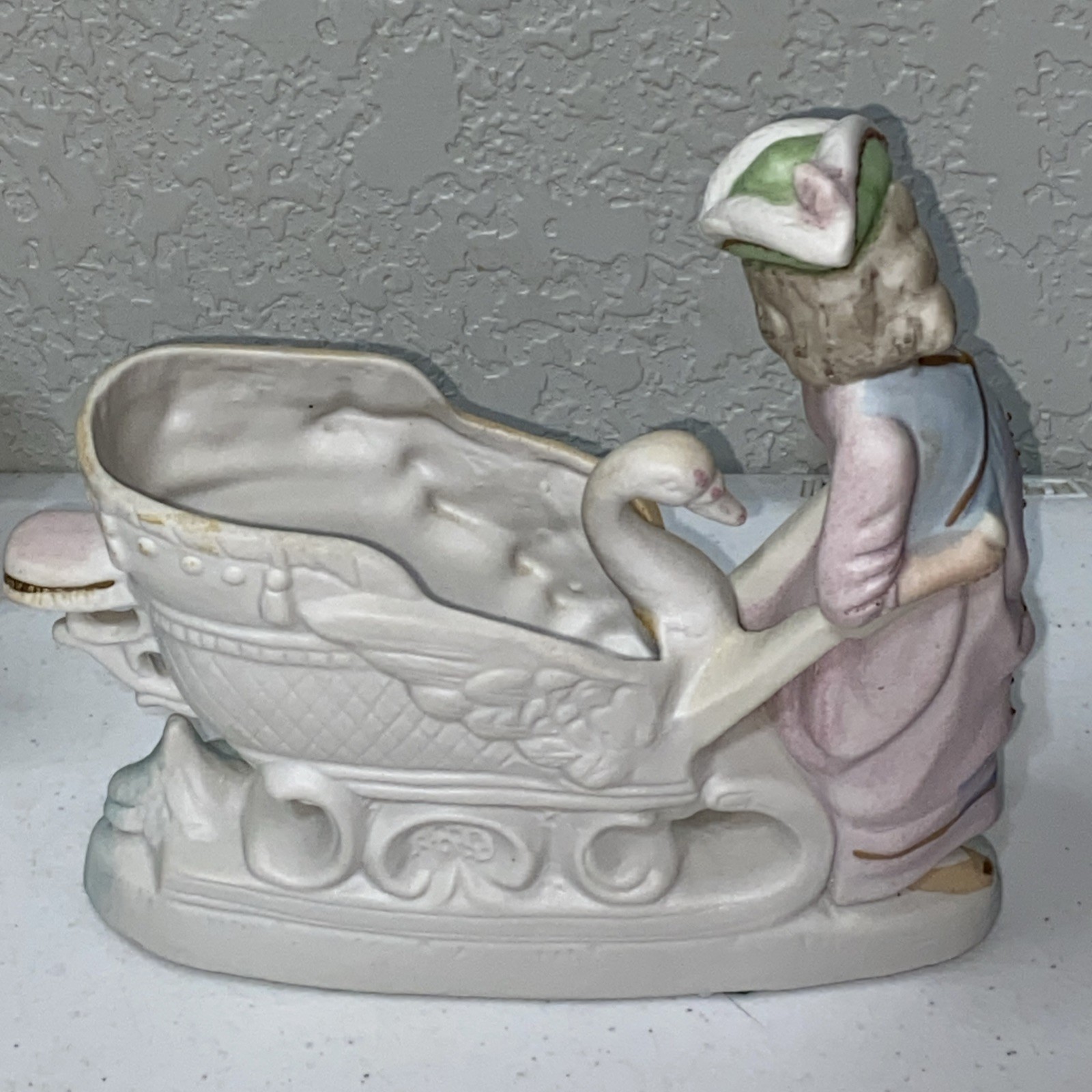 VTG Andrea S Made In Occupied Japan Couple Swan Planter Bisque Figurines Set